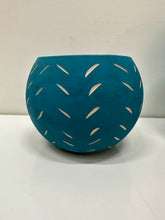 Load image into Gallery viewer, Niko Far West - Pavla Orb Planter - 6&quot;