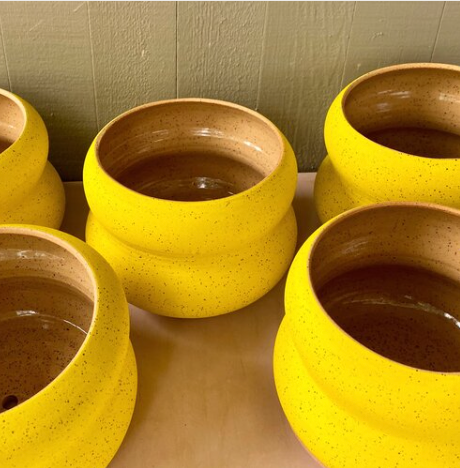 Curvy Planters by BYUN