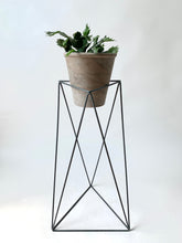 Load image into Gallery viewer, Tri Quad 22&quot; Plant Stand