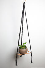 Load image into Gallery viewer, Pyramid Plant Hanger Workshop - Reservation